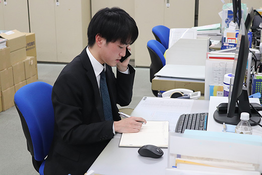 営業部門 ~伝える・広める~